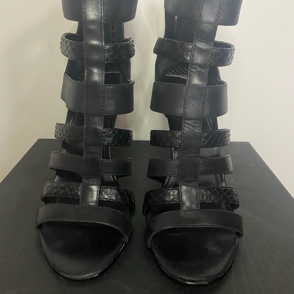 Women heel leather new
